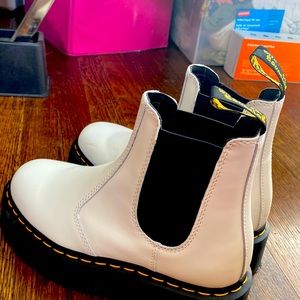 White dr martins USED